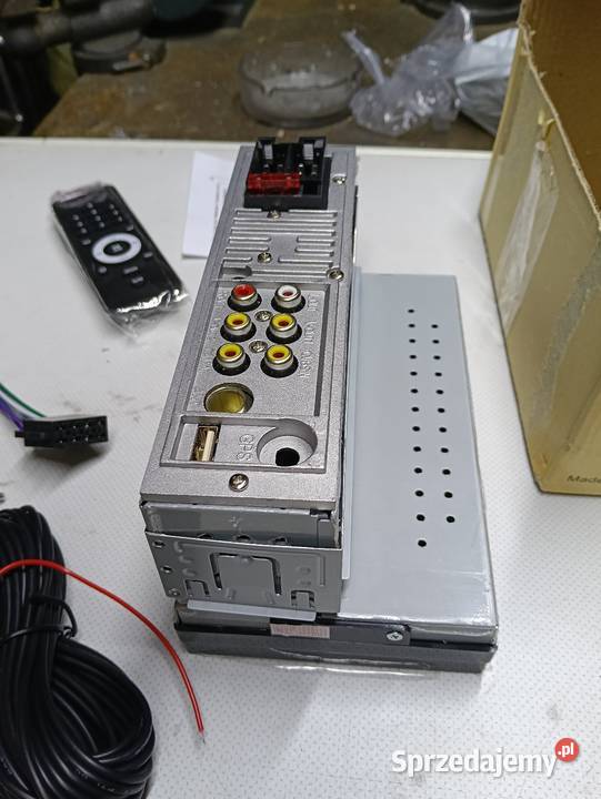 Radio 2 din uniwersalne