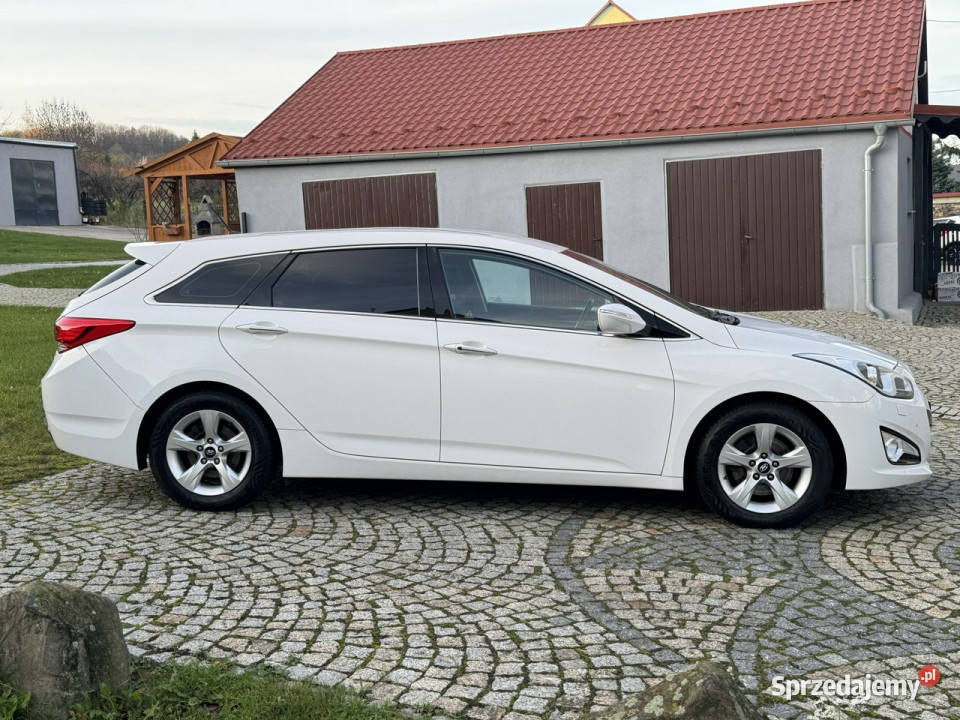 Hyundai i40 16 Benzyna 135 z Niemiec XENON Ledy Strzegom
