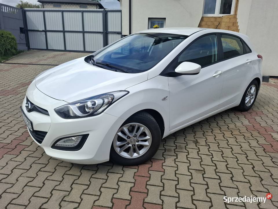 Hyundai I3014 B100SerwisBogata wersjaZadbany Chybice
