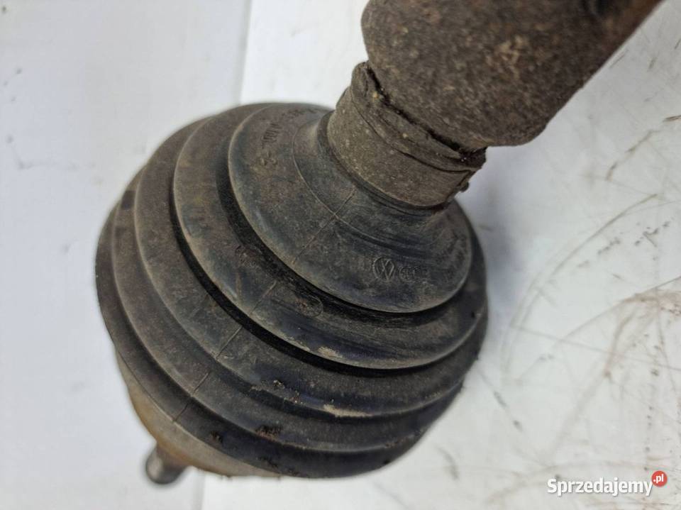 PÓŁOŚ PRAWA PRZÓD VOLKSWAGEN GOLF IV osobowe Lipno