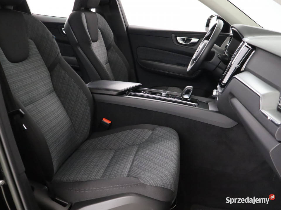 Volvo XC60 B4 tempomat Bielany Wrocławskie
