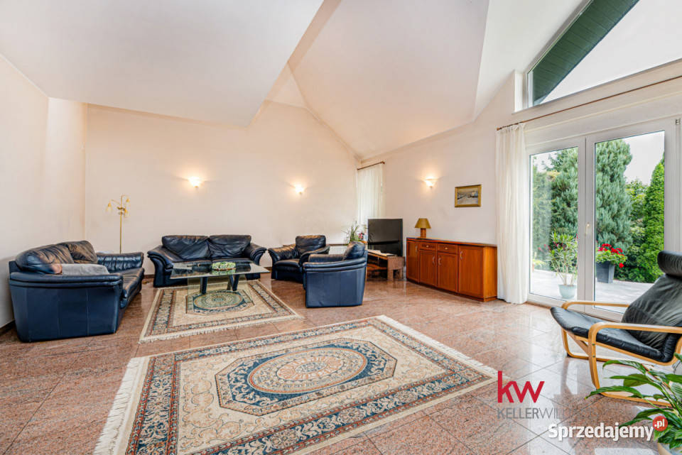 Dom wolnostojący Poznań Dunajecka 349m2 mieszkalny Domy