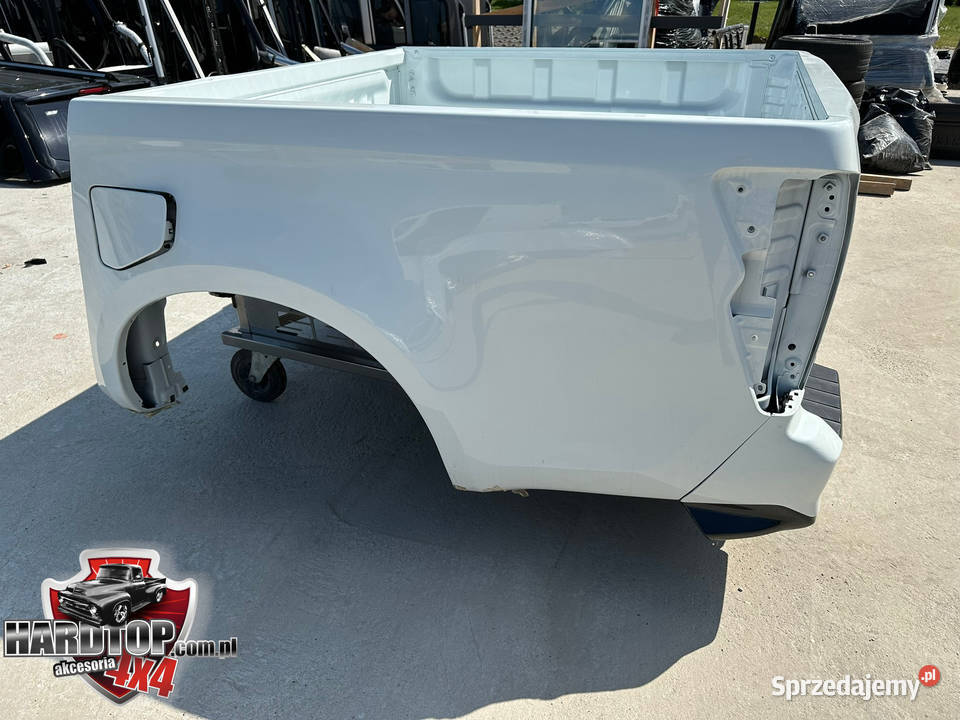 PAKA Skrzynia Ładunkowa Isuzu D pickup dbc
