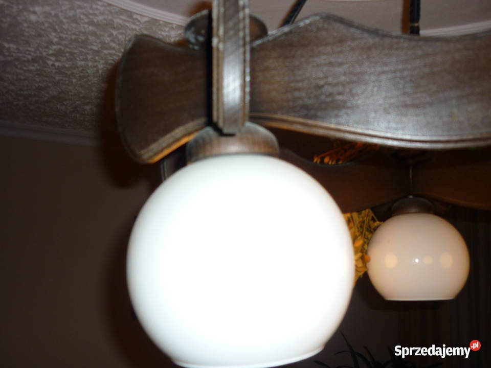 Drewniany żyrandol Pozostałe sprzedam