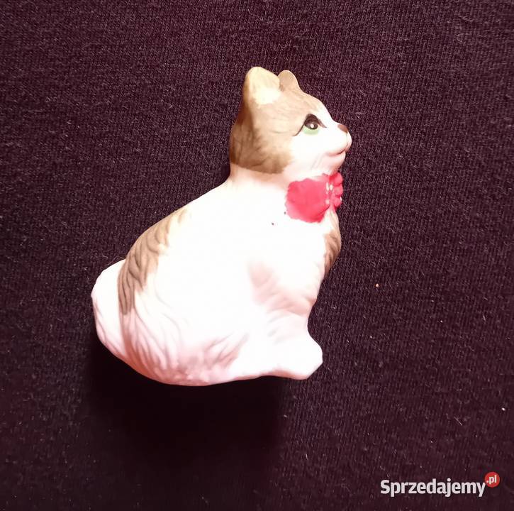 Figurka kotek z porcelany biskwitowej nie Koźminek sprzedam