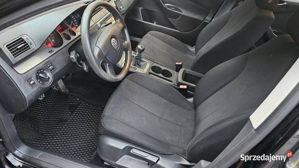Volkswagen Passat B6 20 TDI 140 2008R Z Austrii diesel Zarszyn