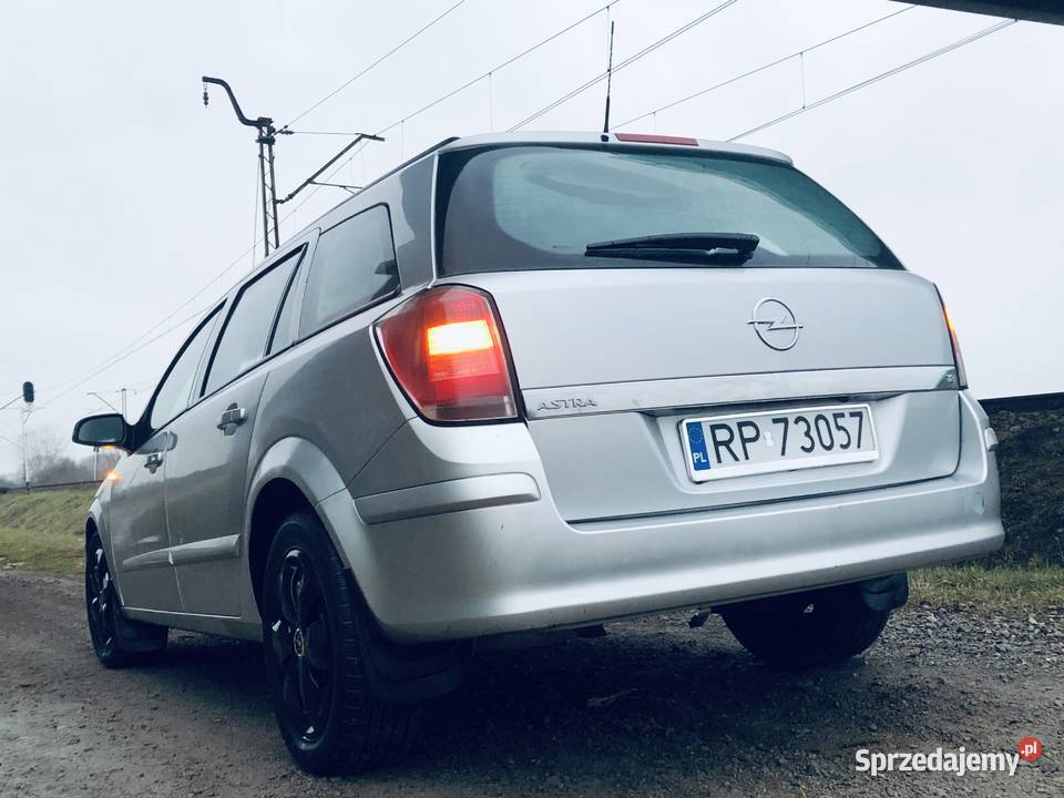 Opel Astra 18 16V 140 benzyna Opel Przeworsk