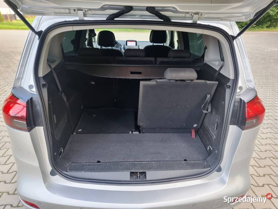 7osobowa 14T Nawigacja Kamera Full wersja 140KM Nowy Sącz sprzedam