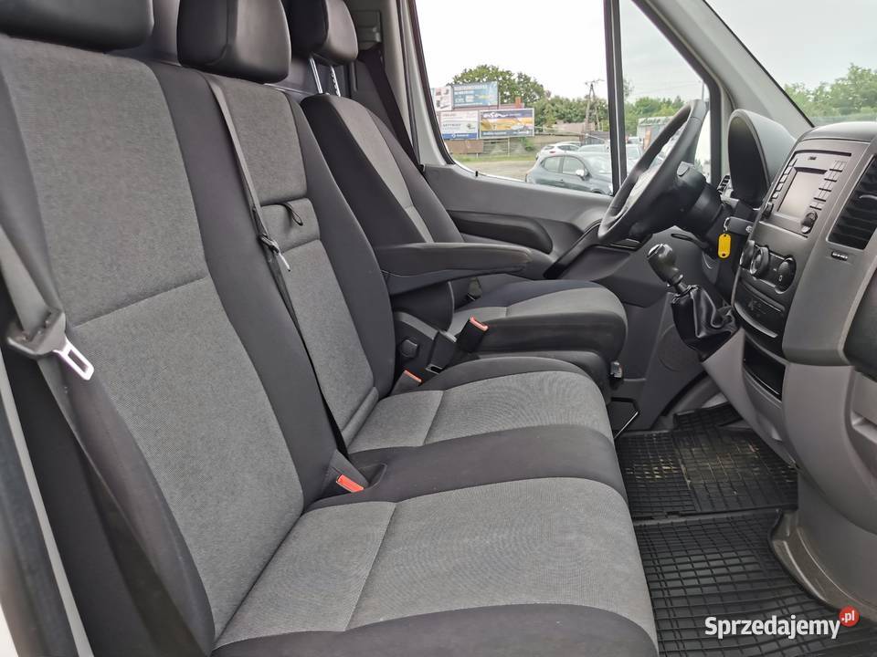 VW CRAFTER 20 TDI 126000 Leszno