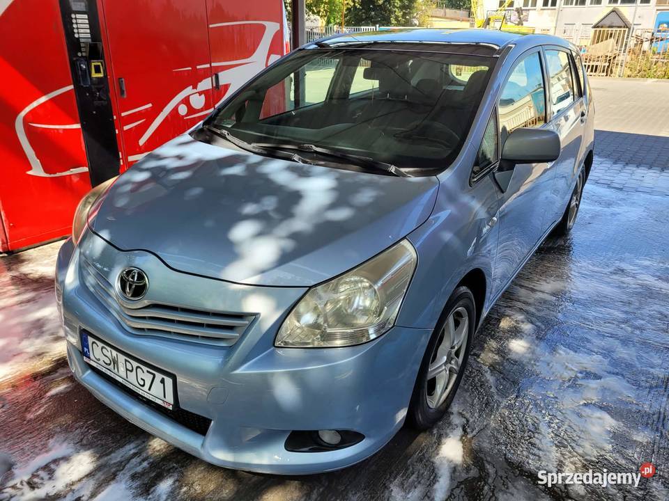 Toyota Verso 2011 20 D4D Bogata wersja Olsztyn