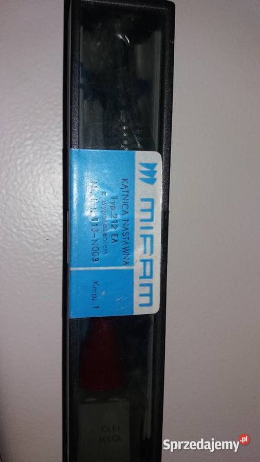 Kątnica nastawna MIfam typ 212 EA z wyposażeniem Lublin