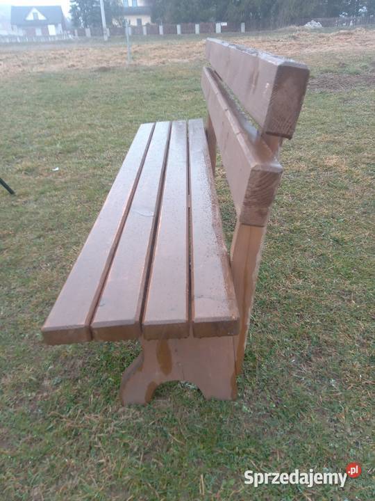 Ławki do ogrodu Czerwienne