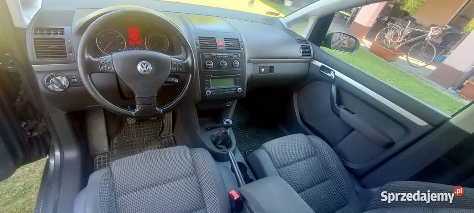 Śliczny VW Touran zamiana Touran