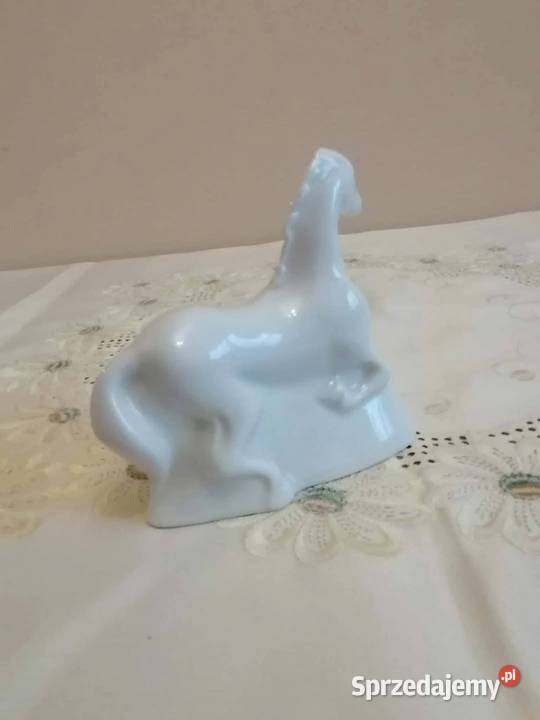 Figurka Porcelanowa Koń Książ Wałbrzych PRL