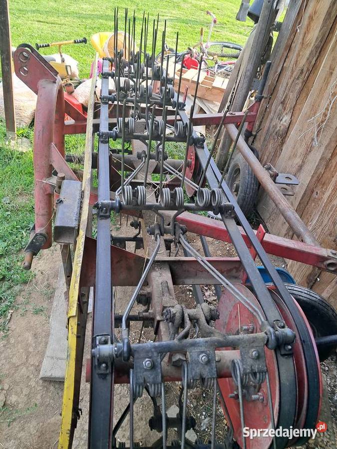 Sprzedam przetrzasarko zgrabiarkę tasmową Pogorzany