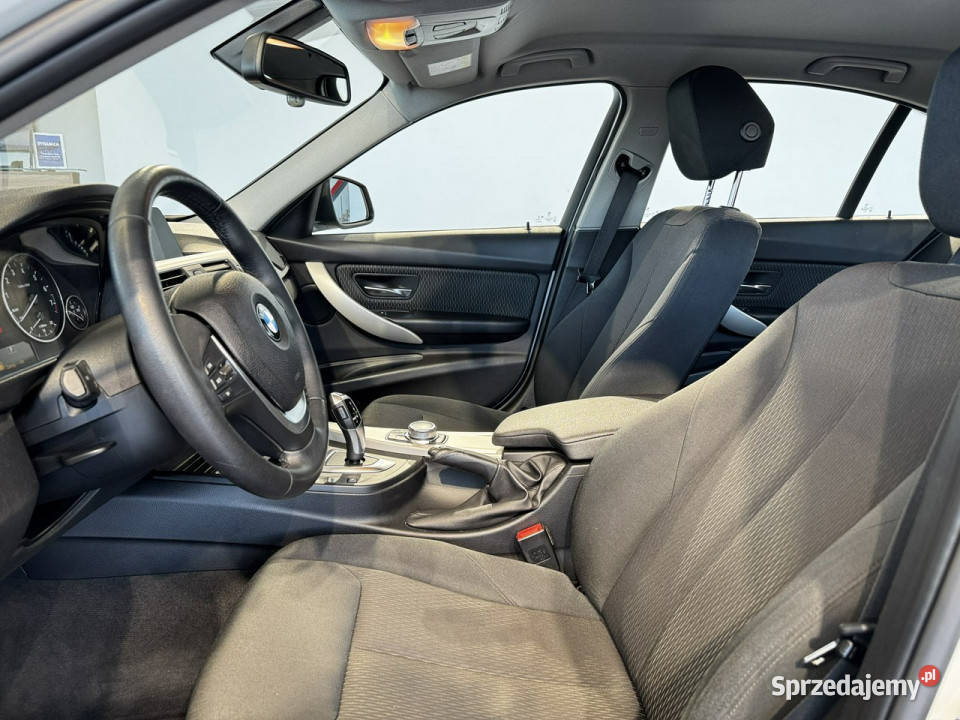 BMW 318 i 15 136 automat 2018 r salon NAVI 92 isofix Myślenice