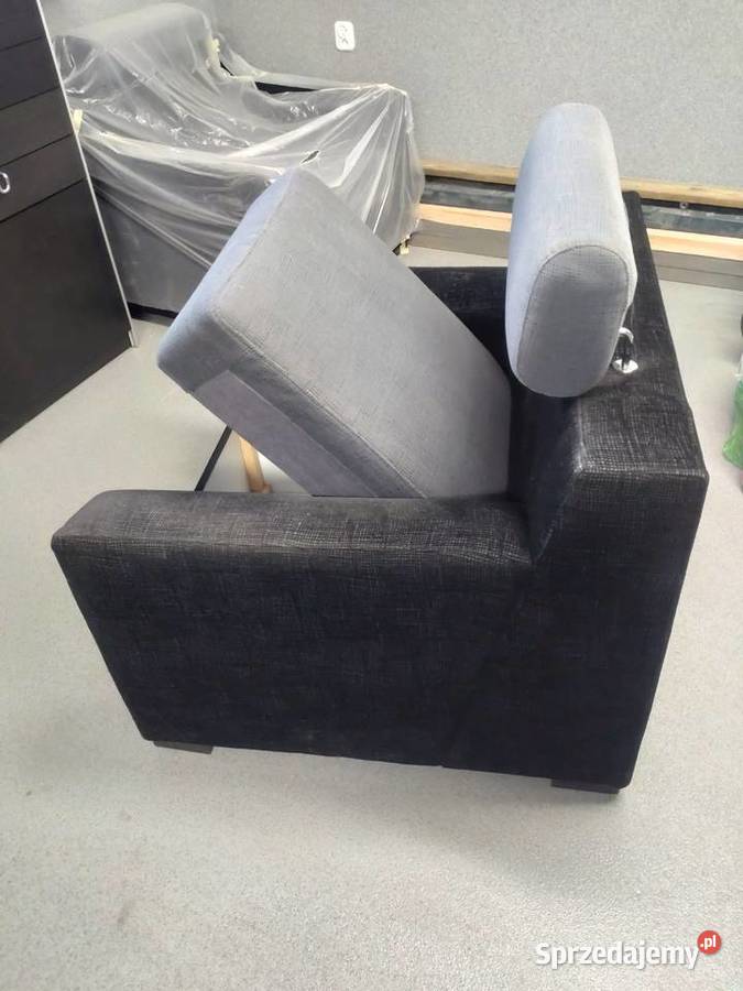 Fotele z regulowanymi zagłówkami, obicie z tkaniny