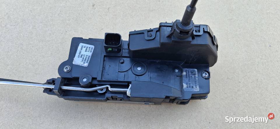 VOLVO FH13 FM ZAMEK DRZWI LEWYCH KIEROWCY LEWY Zamki, wkładki i kluczyki Bieleń