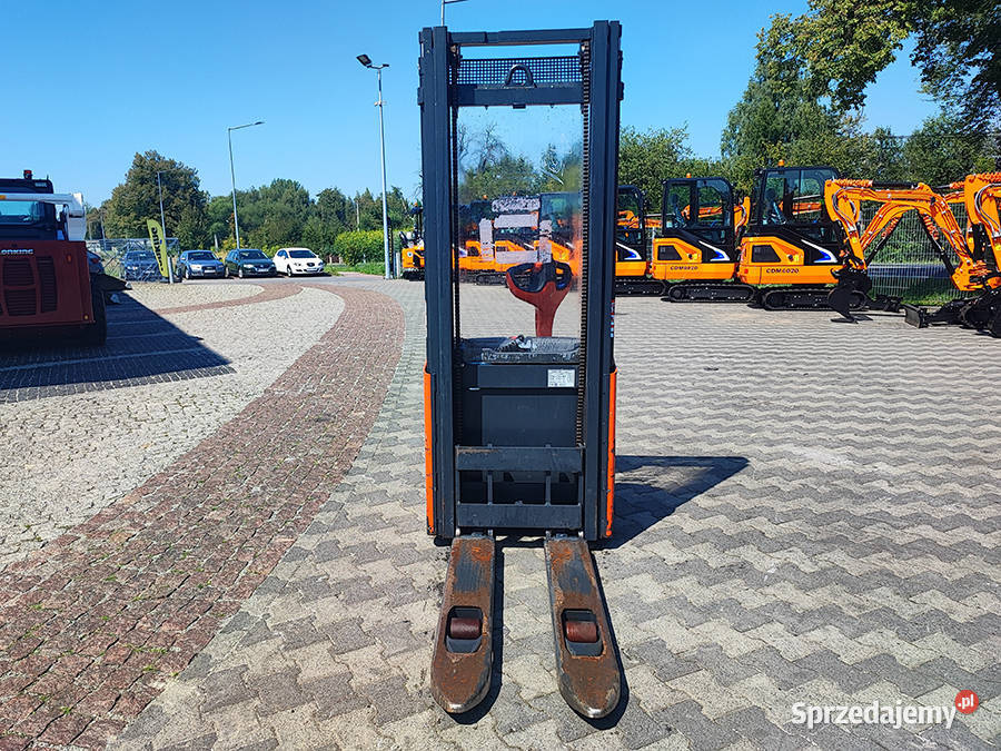 Elektryczny wózek podnośnikowy z masztem ręcznie Kęty