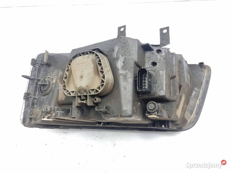 LAMPA PRAWA PRZÓD VOLKSWAGEN TRANSPORTER T5 Lipno