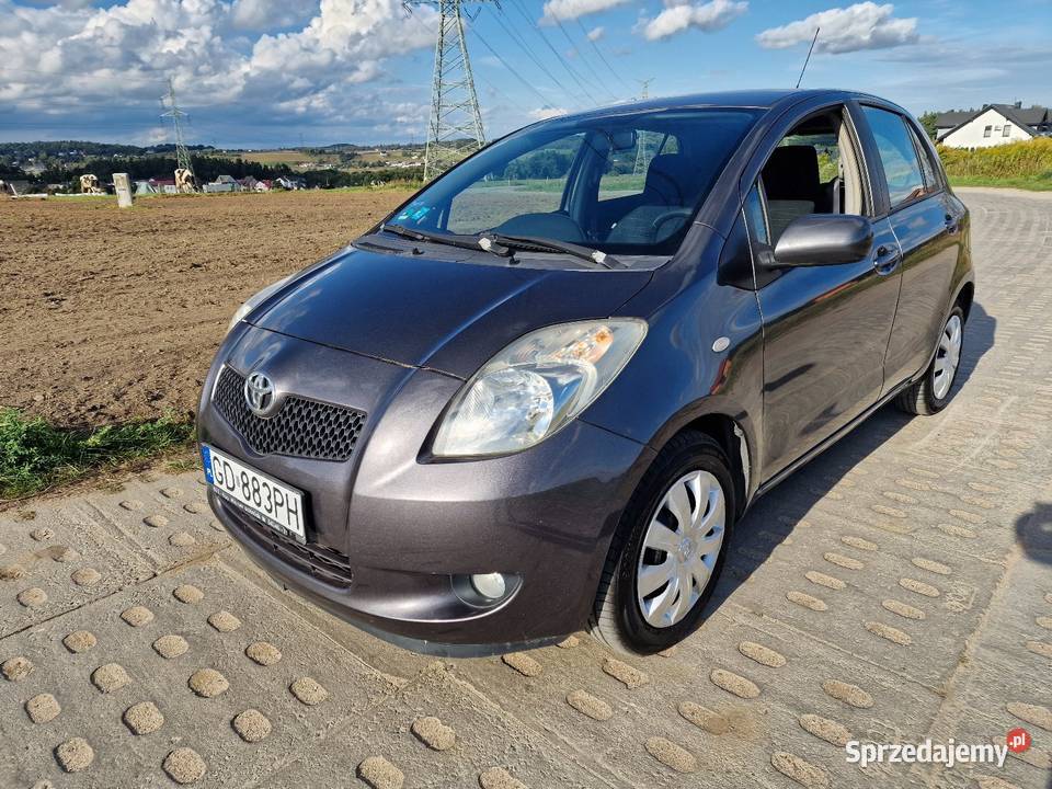 Toyota Yaris 13 86bez korozjistan wspomaganie kierownicy Niestępowo