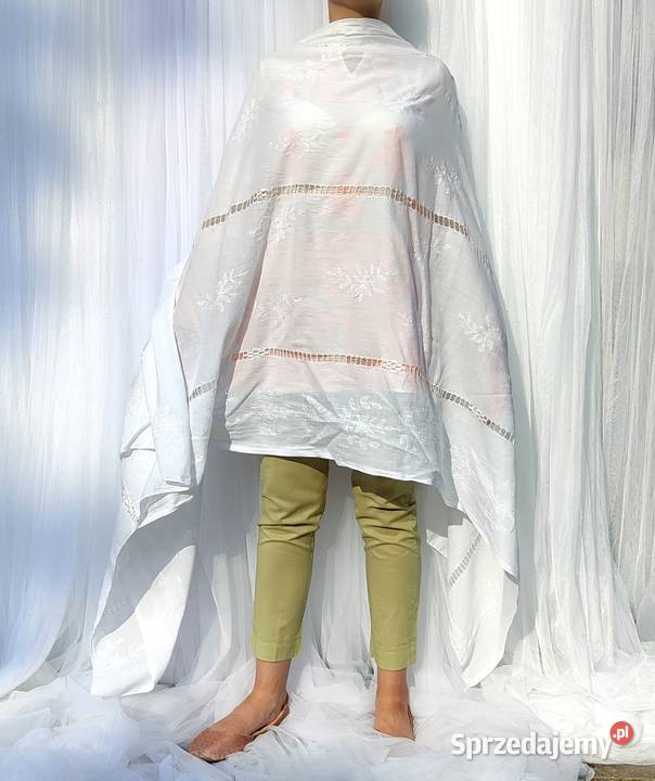 Duża chusta szal dupatta haftowana biała bawełna Pozostałe Szczecin