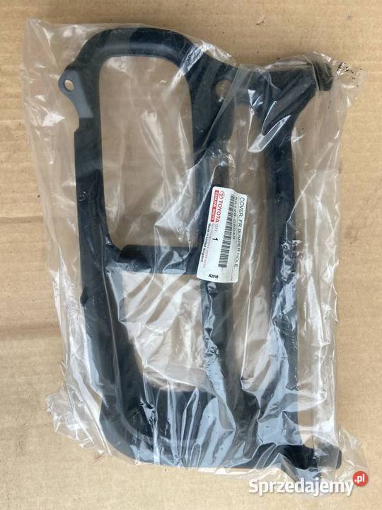 Avensis T25 II ramka halogenu lewy przód 0306 Marki sprzedam