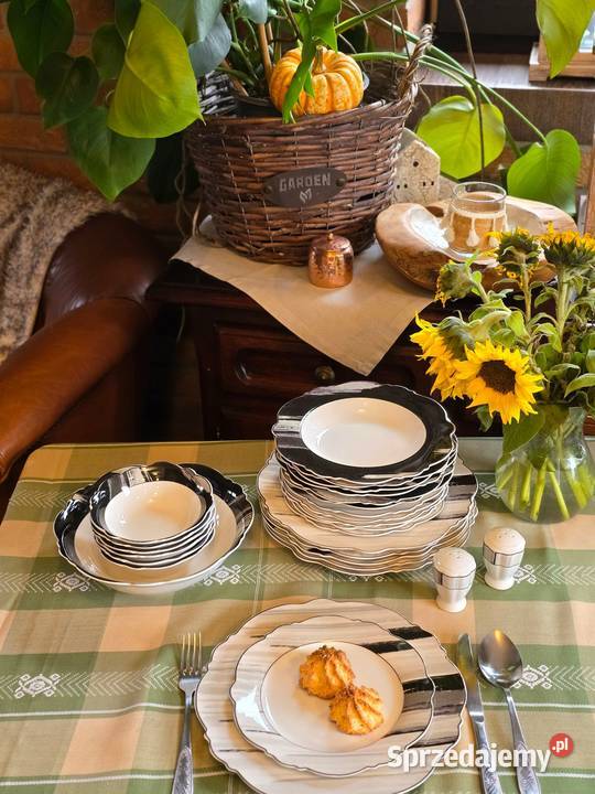 269 Zestaw talerzy 28 elementów szare białe sprzedam