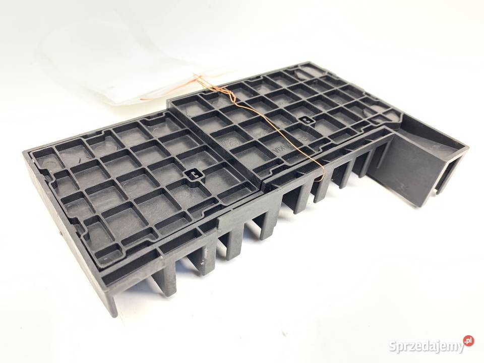 KLEMA BEZPIECZNIK AKUMULATORA VW TRANSPORTER T6