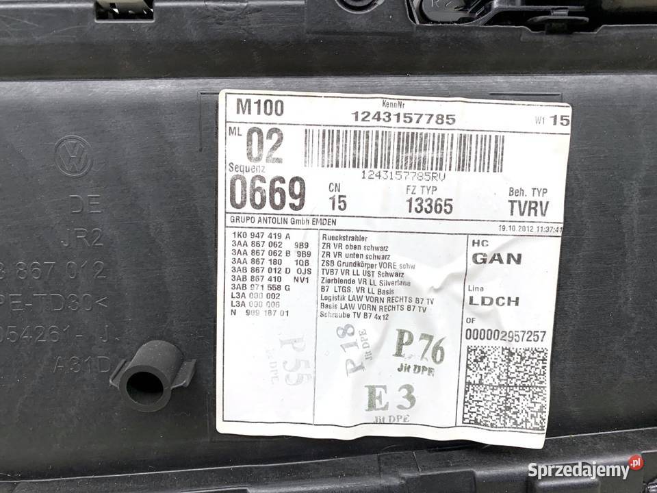 BOCZEK DRZWI PRAWY PRZÓD VW PASSAT B7 Kombi 1015