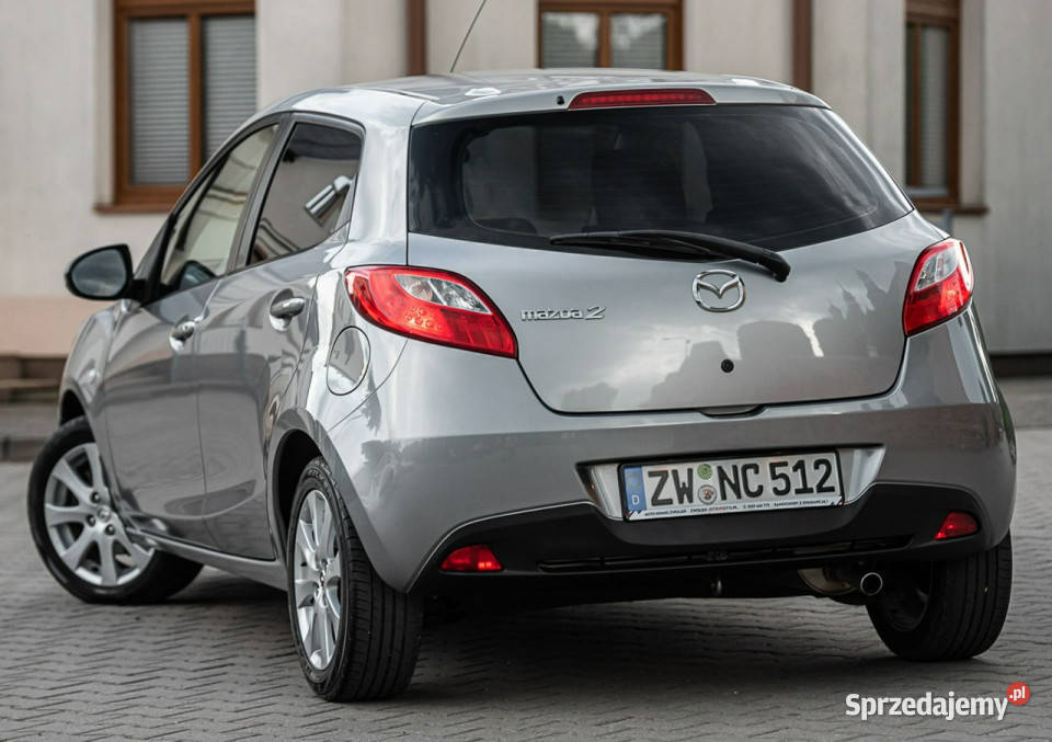 Mazda 2 Klimatyzacja 127 Super Stan Opłacona II przyciemniane szyby Zwoleń sprzedam