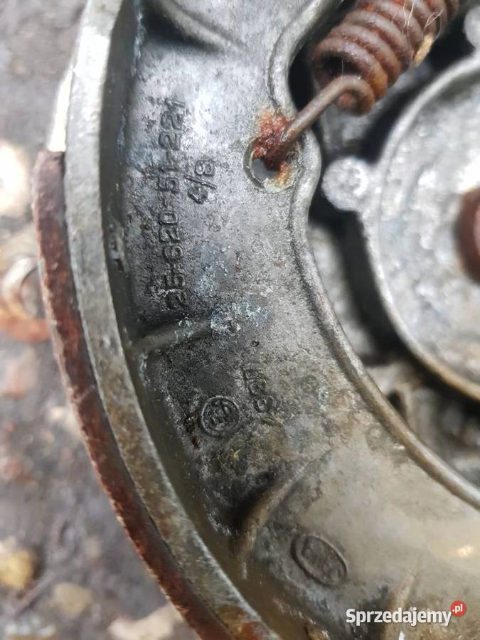 4Bęben hamulcowy szczękotrzymacz CZJawa 350 Barlinek sprzedam