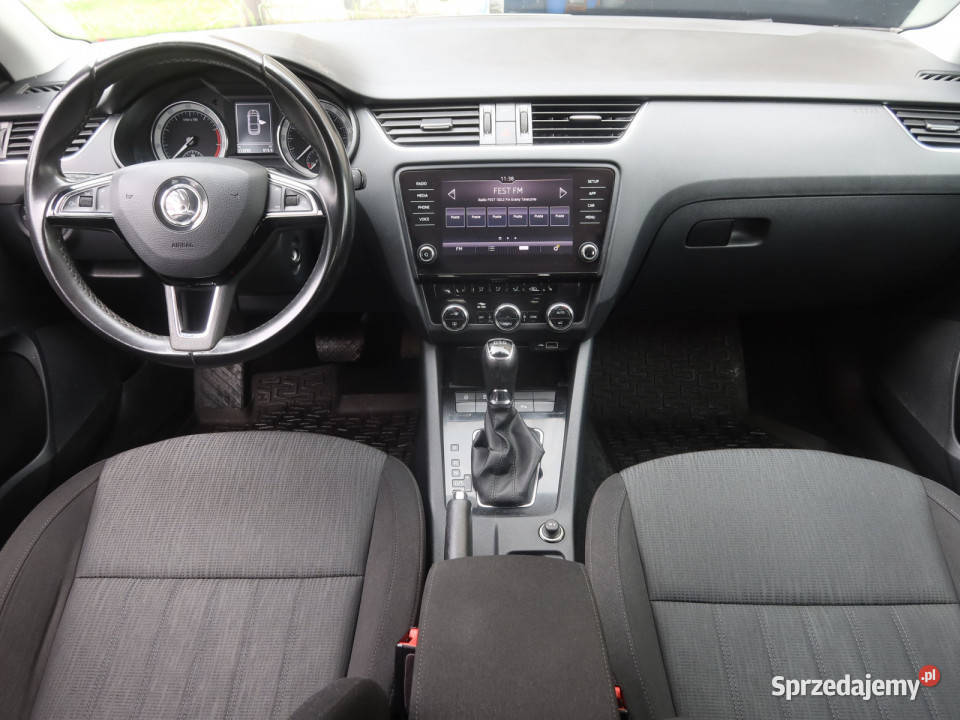 Skoda Octavia 15 TSI poduszka powietrzna Katowice