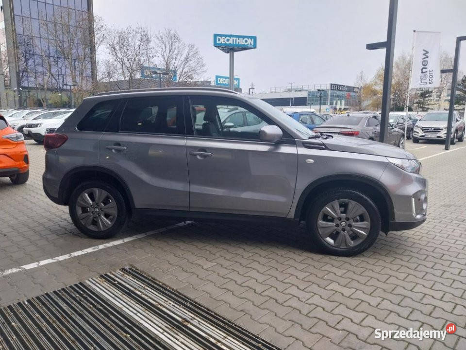 SUZUKI Vitara 2024r Salon Polska Mały przebieg benzyna Warszawa