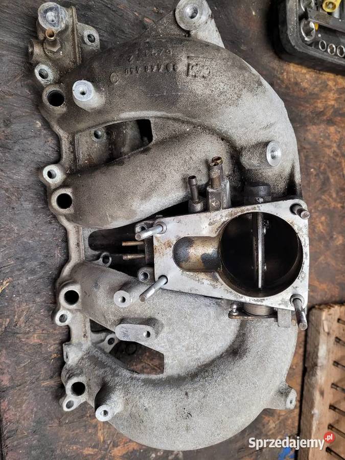 kolektor ssący c20xe motronic 28 c20let Jastrzębie-Zdrój