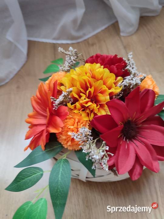 Kompozycja kwiatowa obciążona niewielki stroik sprzedam