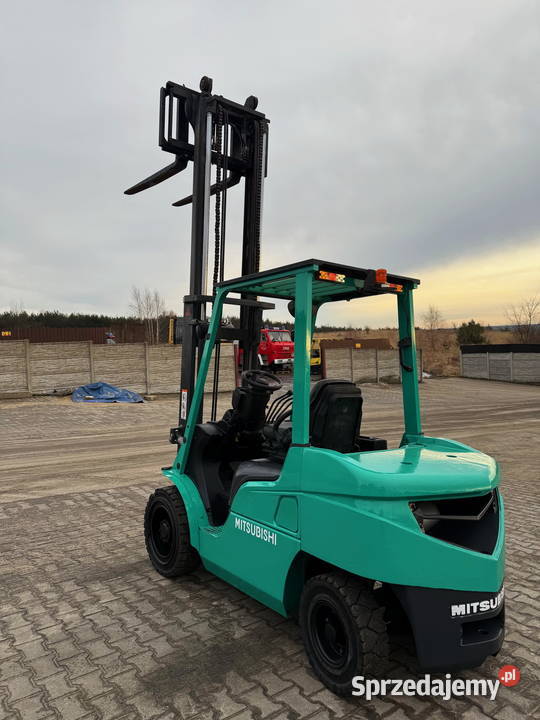 wózek widłowy MITSUBISHI FD30NT diesel 3000 Działoszyn