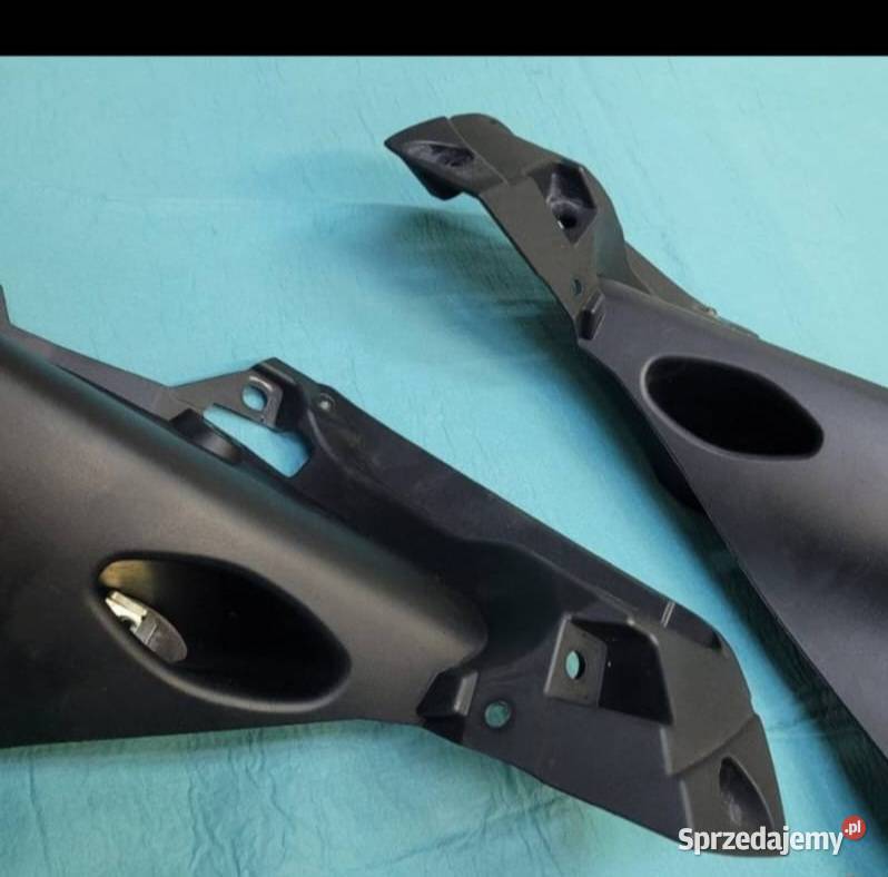 BMW R 1200 RT K52 LEWY KANAŁ POWIETRZA wielkopolskie Nowy Tomyśl