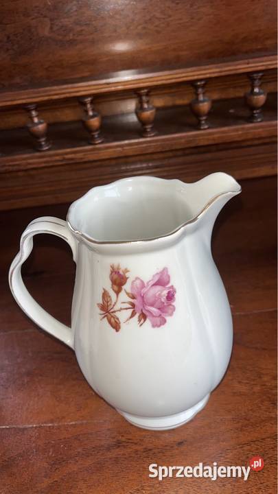 Mlecznik VictoriaImport Różany dekor na białej Porcelana i szkło pomorskie
