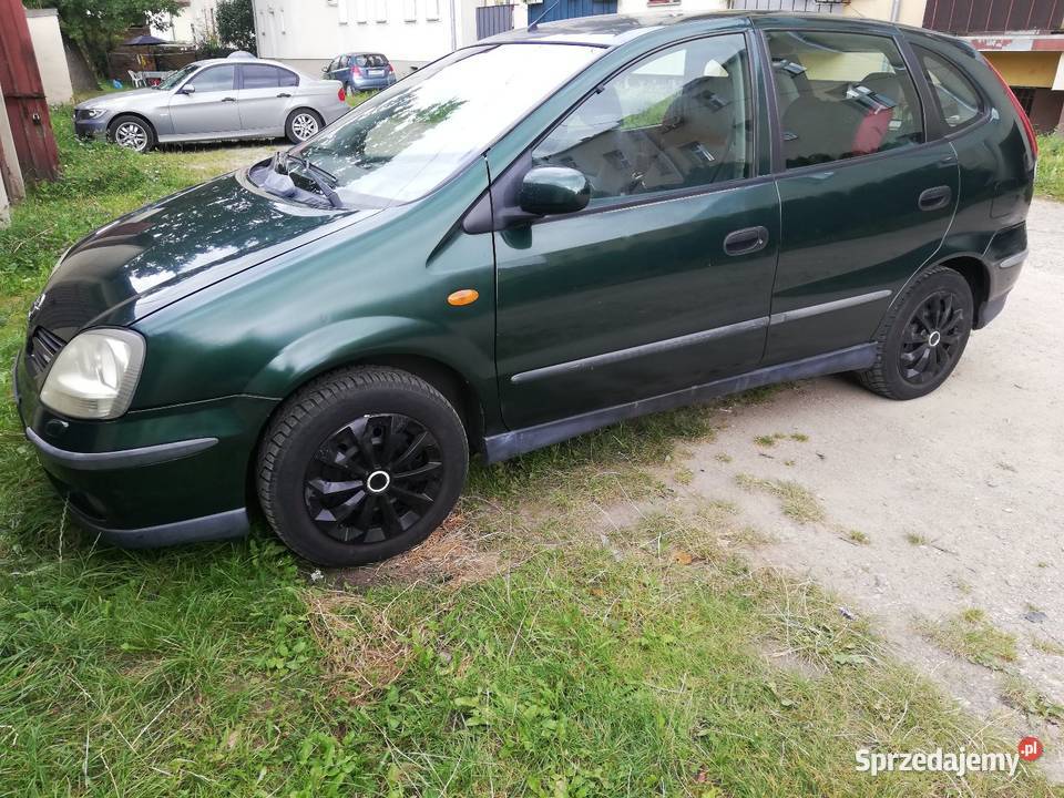 Nissan Almera Tino 18 145 1800cm3 Szczecinek