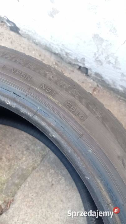 Opony Zimowe 22240 R18 18cale