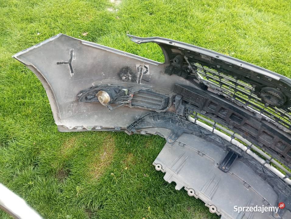 Zdarzak Insignia A przód kolor Z177 sprzedam