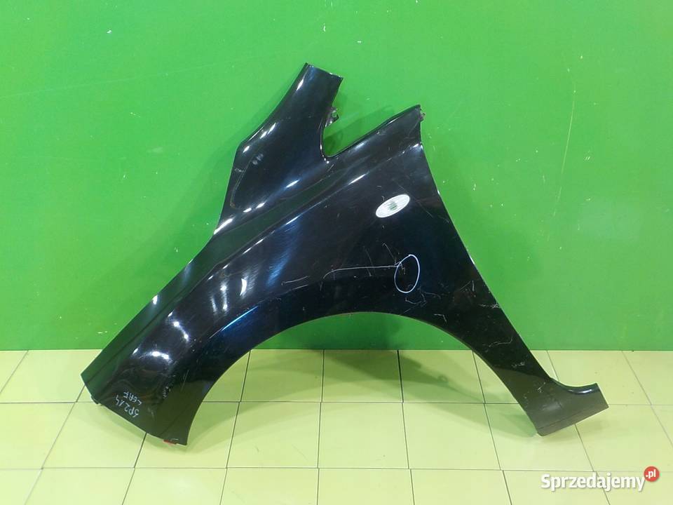 NISSAN LEAF I LIFT AUT 16r 5D blotnik lewy przod