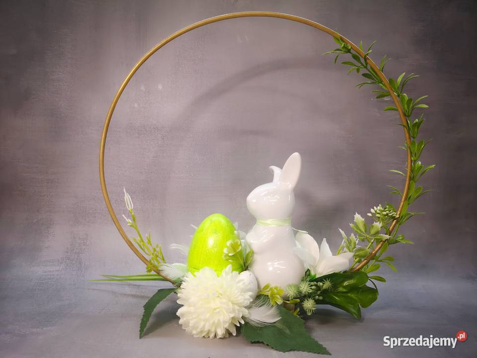Stroik wielkanocny na kole Wielkanoc