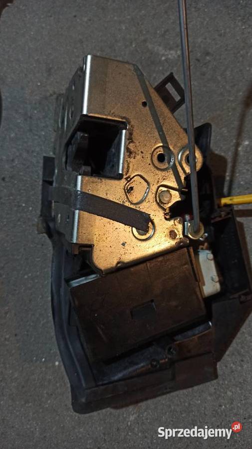 Zamek prawy przedni Bmw e39 pasażera Europa Dębica