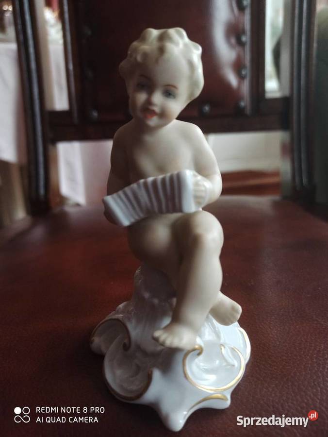 Figurka Puto z harmoszką Sygnatura Schaubach Gdańsk