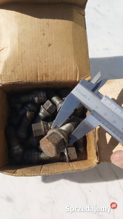 Szpilki mercedesa Komplet 14 mm warmińsko-mazurskie Tolkmicko