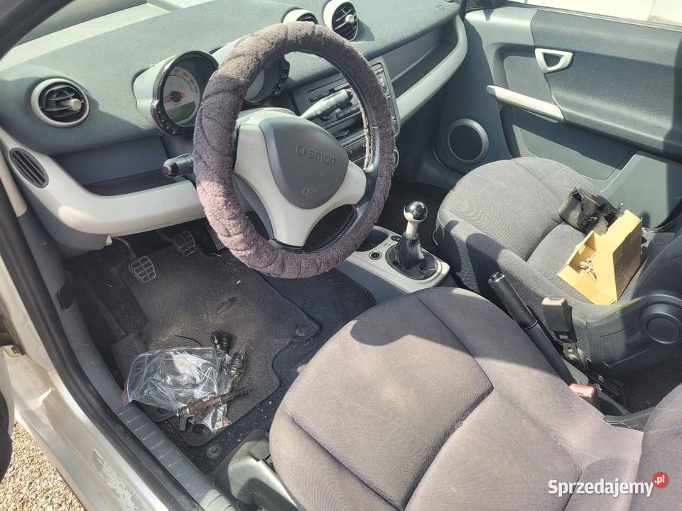 Smart forfour 15d zarejstrowany uszkodzony Moszczenica