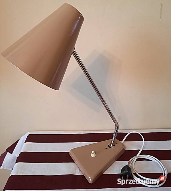 Lampa na biurko ZAOS typ St16 z lat PRL wielkopolskie Ostrów Wielkopolski