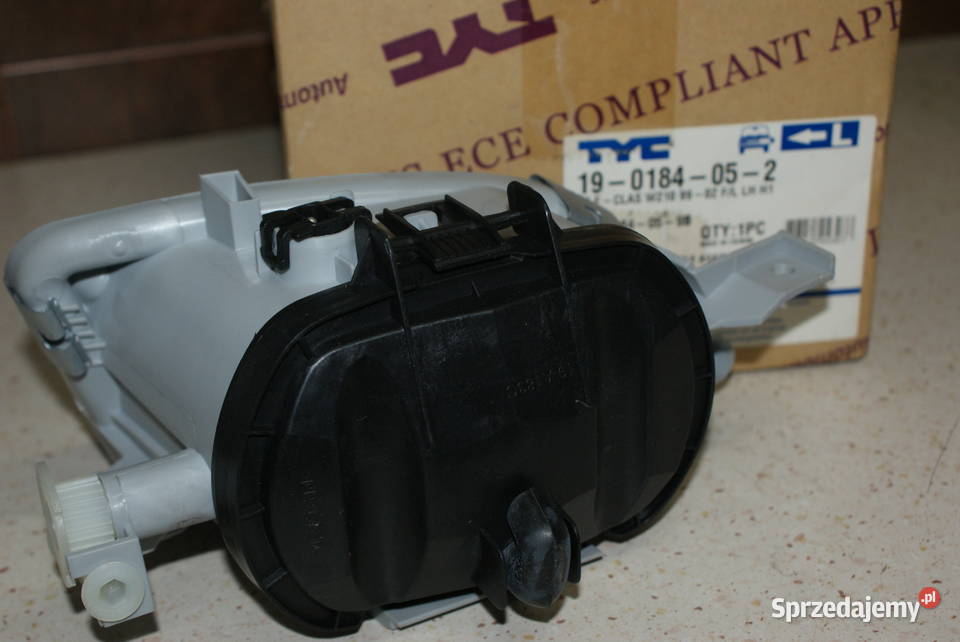 HALOGEN LEWY MERCEDES CLK EKLASY 5004290E Białobrzegi sprzedam